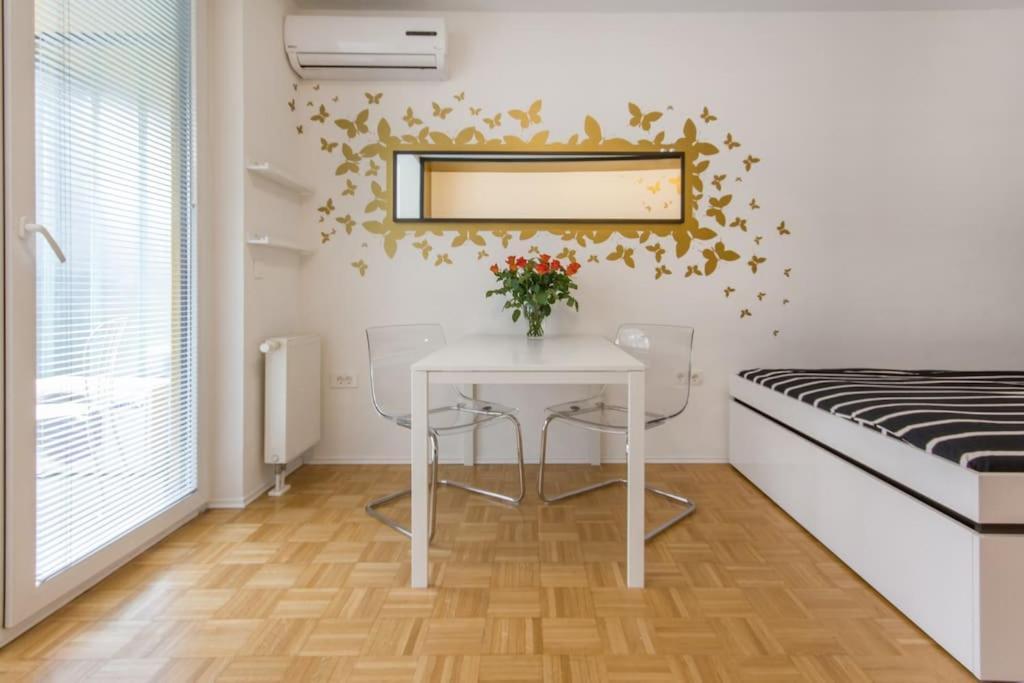 Gorgeous Flat With Garage Apartma *